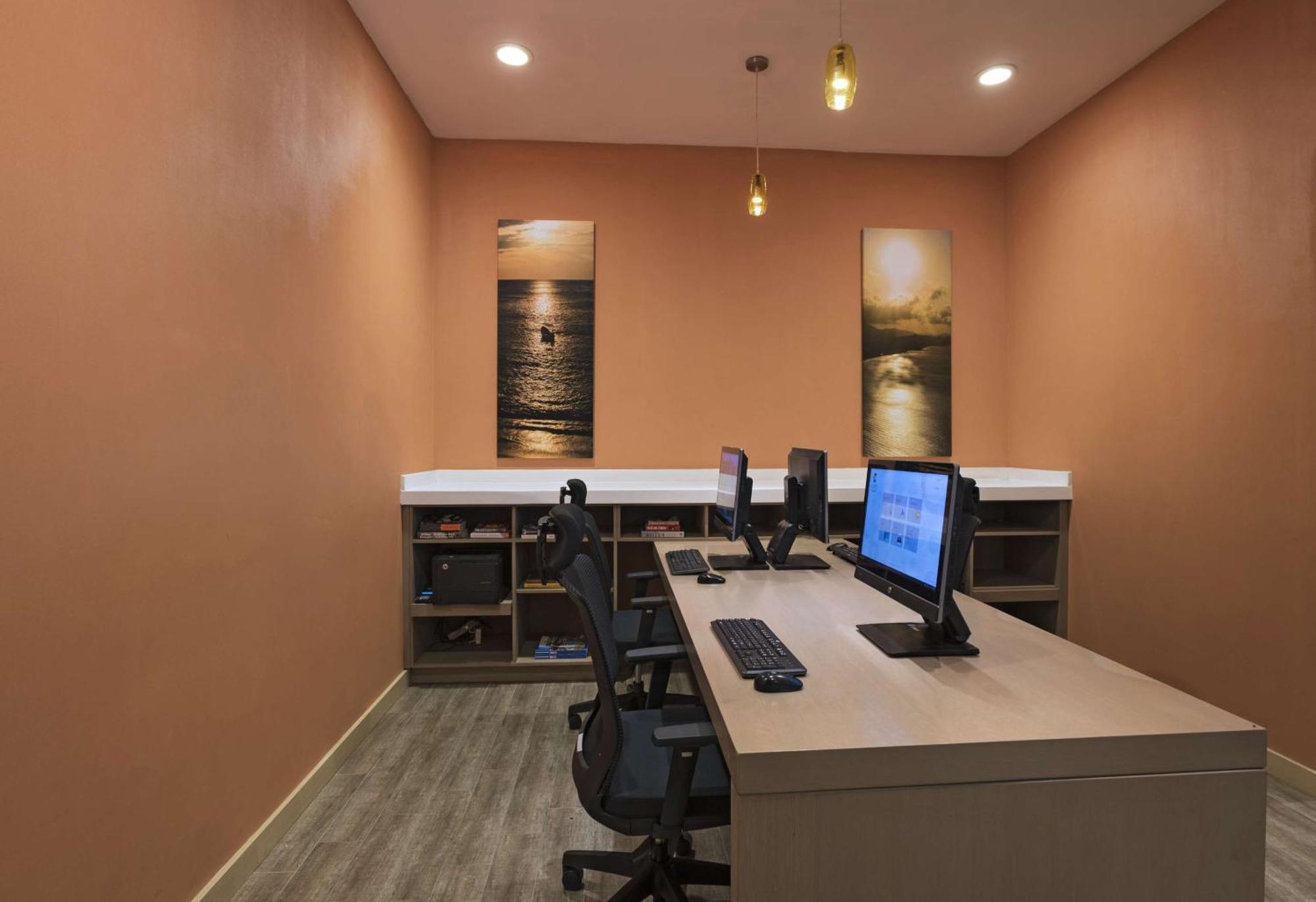 Hyatt Place Манагуа Экстерьер фото